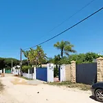 Amura - Solo Familias Landhuis