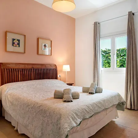 Amura - Solo Familias Conil De La Frontera