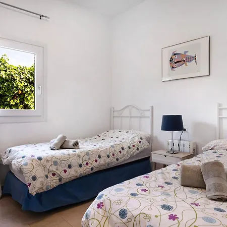 Amura - Solo Familias